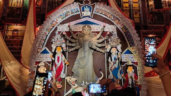 kashi bose lane durga puja