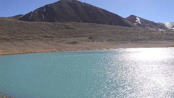 gurudongmar lake