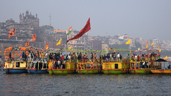 varanasi boat