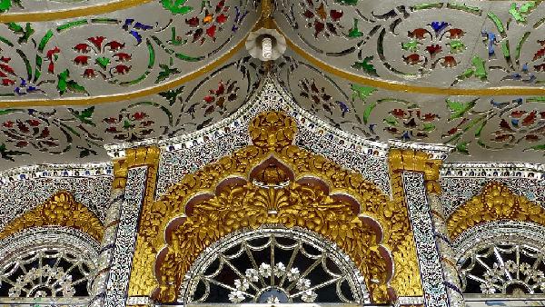 glass temple of kolkata