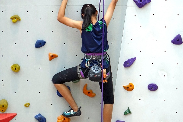 wall climbing training