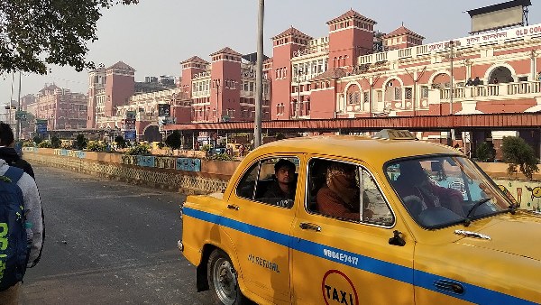 howrah station image