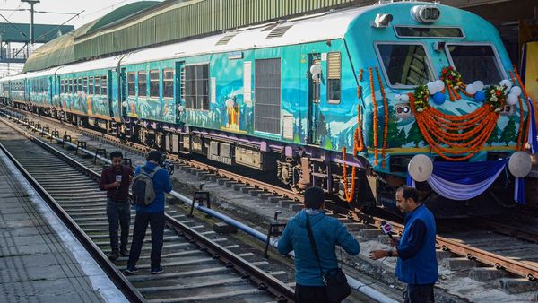 manaskhand yatra irctc tour package