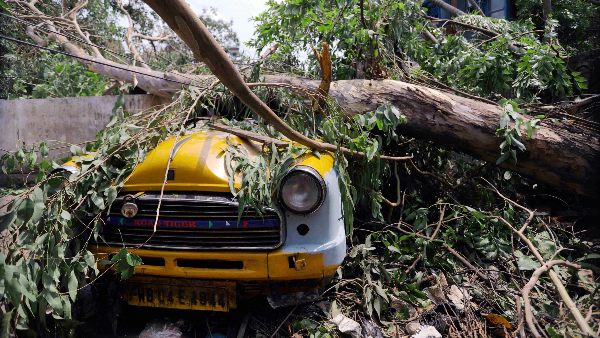 landfall place of cyclone remal west bengal