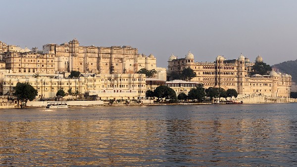 city palace udaipur