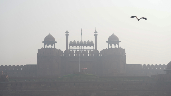 red fort delhi