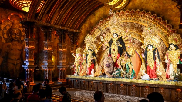 durga puja kolkata