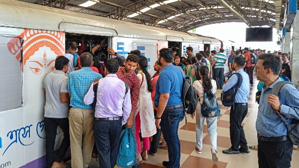 kolkata metro airport line