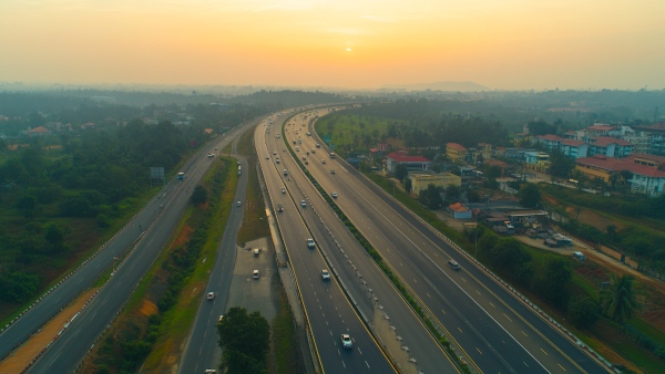 kanpur-lucknow expressway