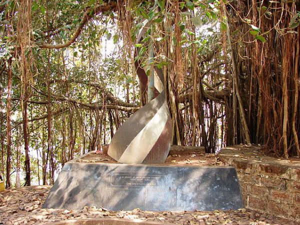 Travel to the Unique Forts of Goa