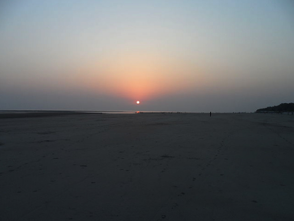Bakkhali Beach