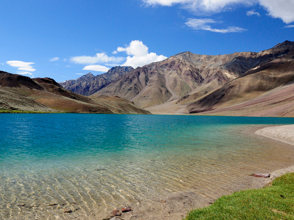 chandratal baralacha trek in himachal pradesh