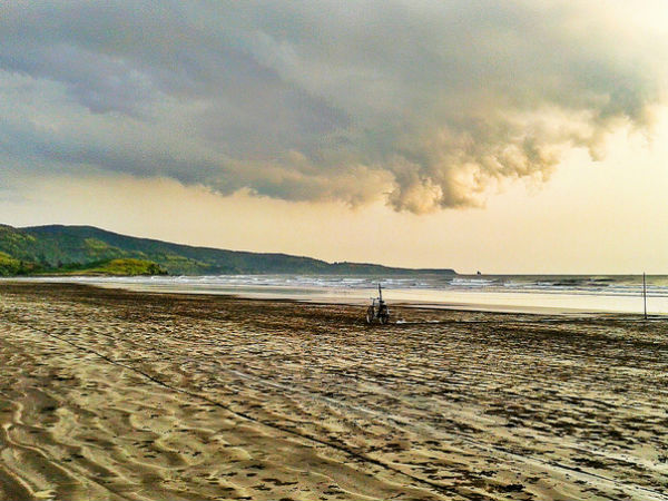 beach town of diveagar