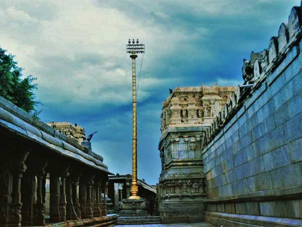 Lepakshi Temple