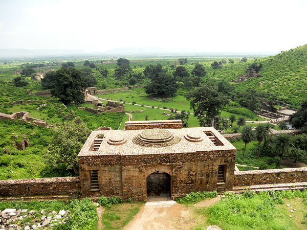 Bhangarh Fort 