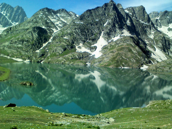 kashmir great lakes trek