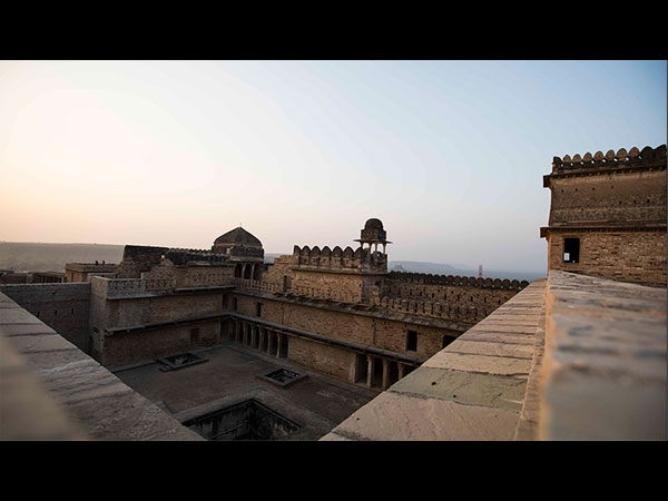 Chanderi Fort