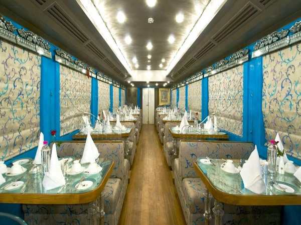 Palace on wheels