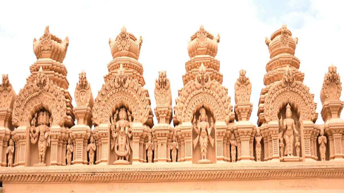 srikanteshwarananjanguditemple1