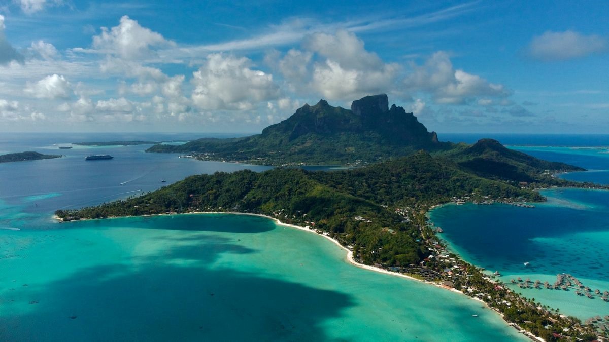Bora Bora: For Adventure Seekers Bora Bora: For Adventure Seekers