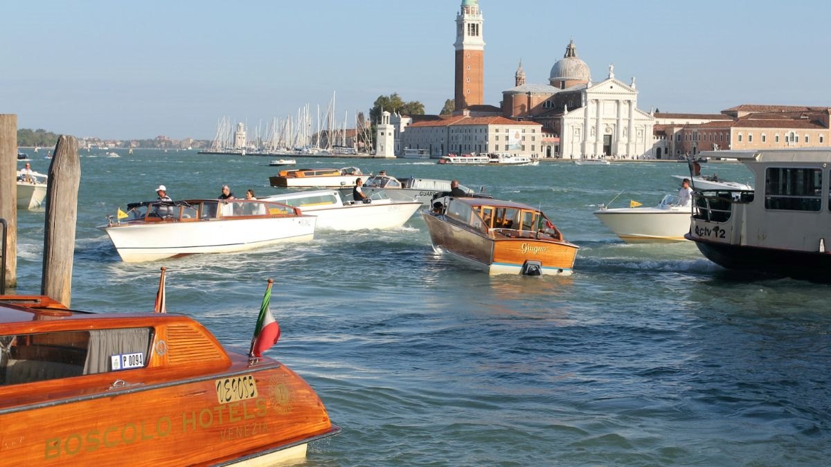  Venices Grand Canal