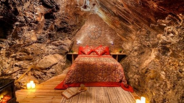 Worlds Deepest Hotel In UK Worlds Deepest Hotel In UK