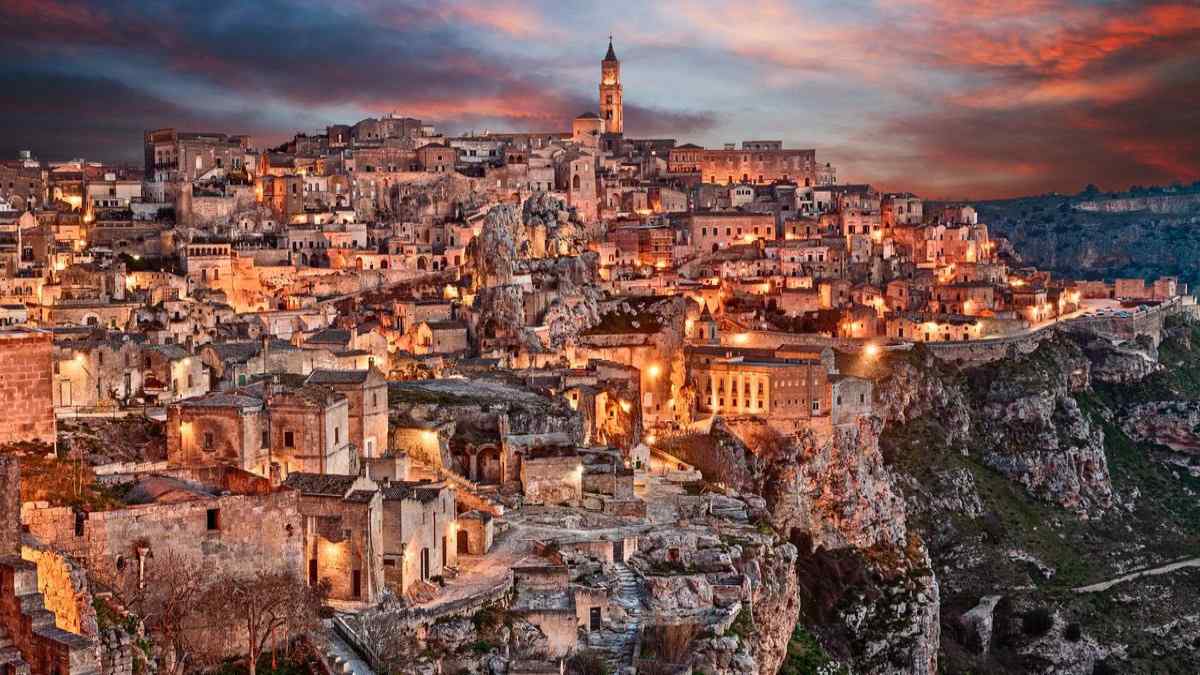 materathecityofstones1