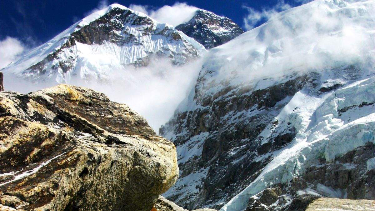 Role of Climate Change in Mount Everest
