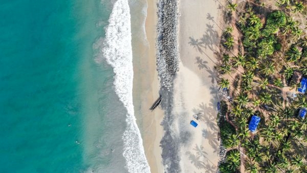 Varkala Beach Tourists Favorite