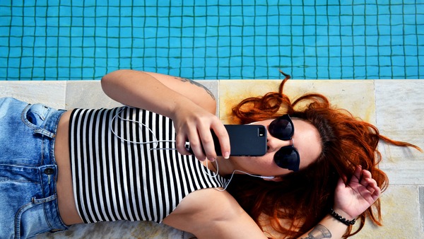 Phone-Free Tourism
