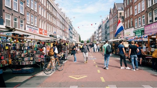 Amsterdams Overtourism Struggle