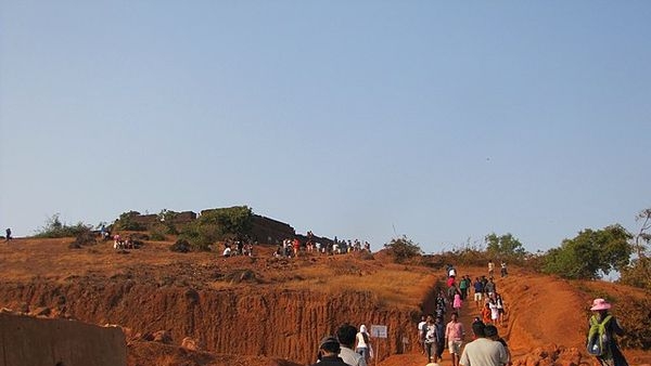 Bollywood movies shot at Chapora Fort Bollywood movies shot at Chapora Fort