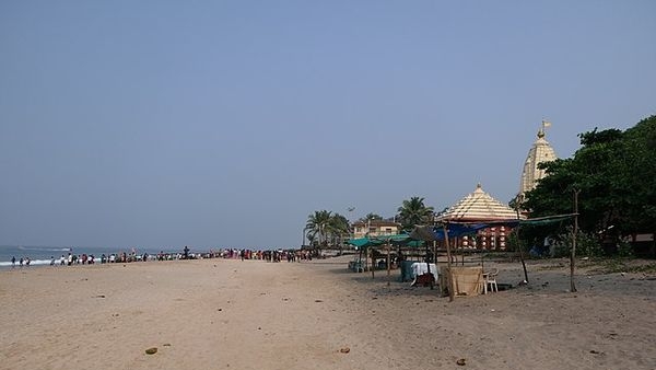 Panoramic view of Ganpatipule beach Panoramic view of Ganpatipule beach