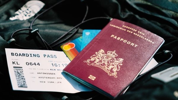 Alt text: Understanding information on the boarding pass Alt text: Understanding information on the boarding pass