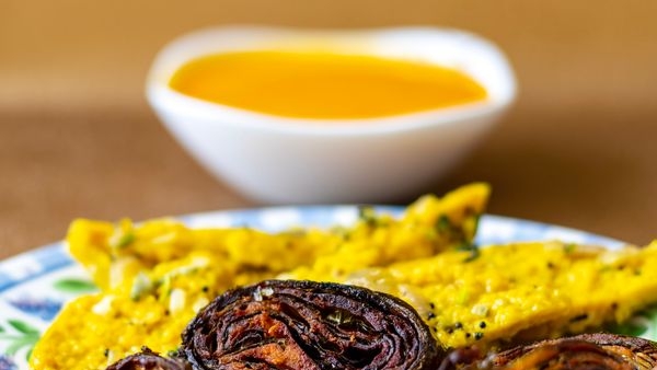 Flavorful and wholesome traditional Gujarati dishes served during Navratri Flavorful and wholesome traditional Gujarati dishes served during Navratri