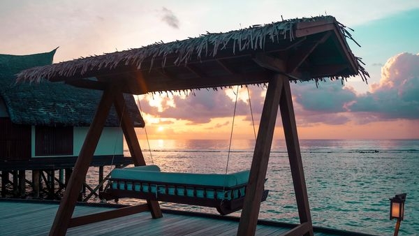 Luxurious retreat in the tranquil overwater bungalows in Maldives Luxurious retreat in the tranquil overwater bungalows in Maldives