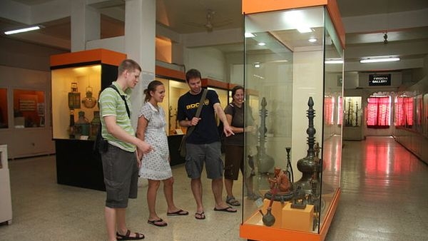Photograph of Raja Dinkar Kelkar Museum displaying rich Indian artifacts