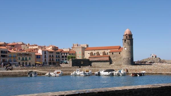 Scenic view of sun-kissed beaches of Collioure Scenic view of sun-kissed beaches of Collioure