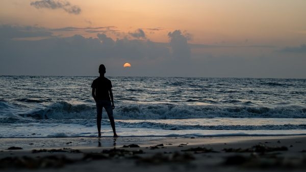 Stunning sunset view at the scenic Alappuzha beach Stunning sunset view at the scenic Alappuzha beach