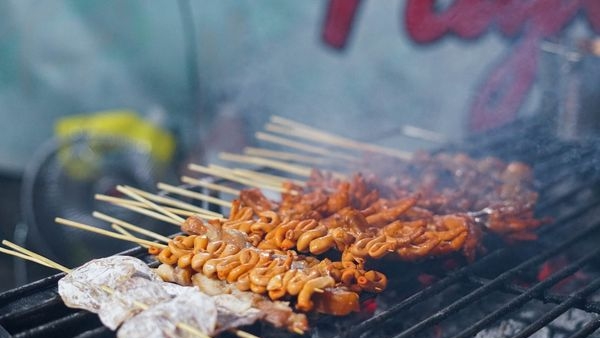 Tantalizing Filipino cuisine offered in the city of Intramuros Tantalizing Filipino cuisine offered in the city of Intramuros
