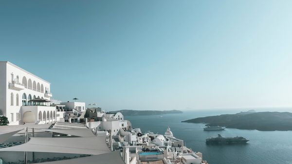 The peaceful ambiance of Santorini, Greece The peaceful ambiance of Santorini, Greece