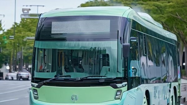Indias First Green Hydrogen-Powered Bus Indias First Green Hydrogen-Powered Bus