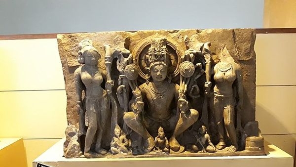 Alt_text: Artefacts in State Museum in Bhopal Alt_text: Artefacts in State Museum in Bhopal