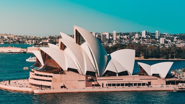 Sydney Opera House, an Australian icon Sydney Opera House, an Australian icon