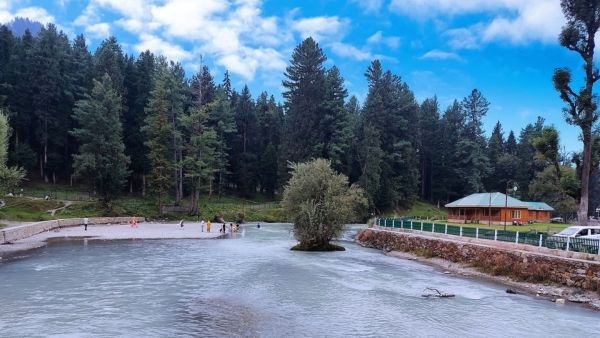 Betaab Valley in Kashmir Betaab Valley in Kashmir