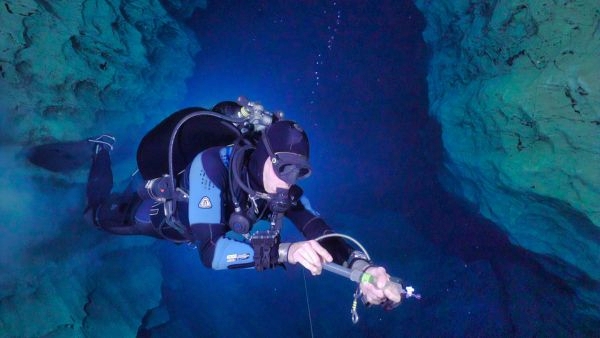 Worlds Largest Thermal Cave System 