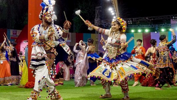 Navratri Celebrations with Garba Navratri Celebrations with Garba