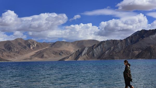Witness the raw wilderness while rafting on Zanskar and Indus rivers in Ladakh