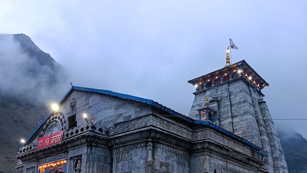Pilgrims at Kedarnath Temple