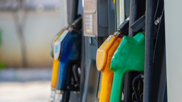 Petrol prices drop in these states Petrol prices drop in these states